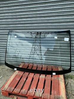 2007-2017 Mercedes Sprinter Vw Crafter Front Windscreen Glass / Fully Fitting
