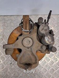 2014 Mercedes Sprinter Crafter front right hub and bearing with caliper